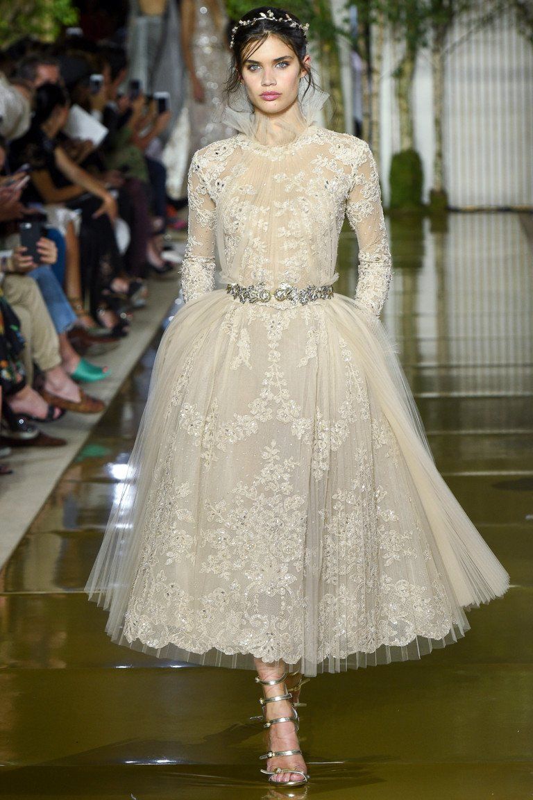 Невероятная коллекция платьев от Zuhair Murad, в какие ты влюбишься - 325908 Невероятная коллекция платьев от Zuhair Murad, в какие ты влюбишься - фото 325908