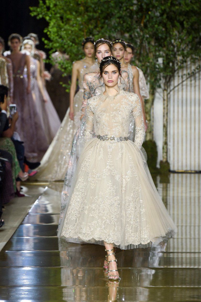 Невероятная коллекция платьев от Zuhair Murad, в какие ты влюбишься - 325911 Невероятная коллекция платьев от Zuhair Murad, в какие ты влюбишься - фото 325911