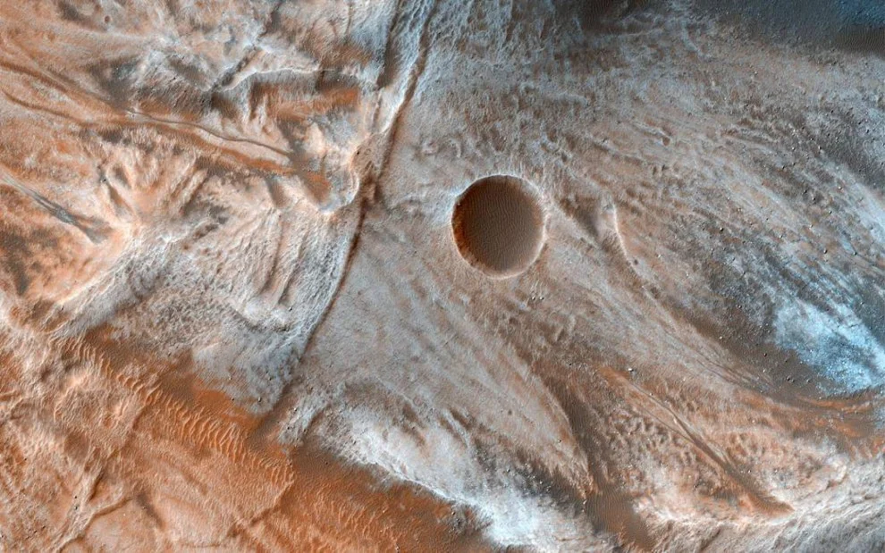 Просто космос: эти уникальные фото покажут, как на самом деле выглядит Марс - фото 327559