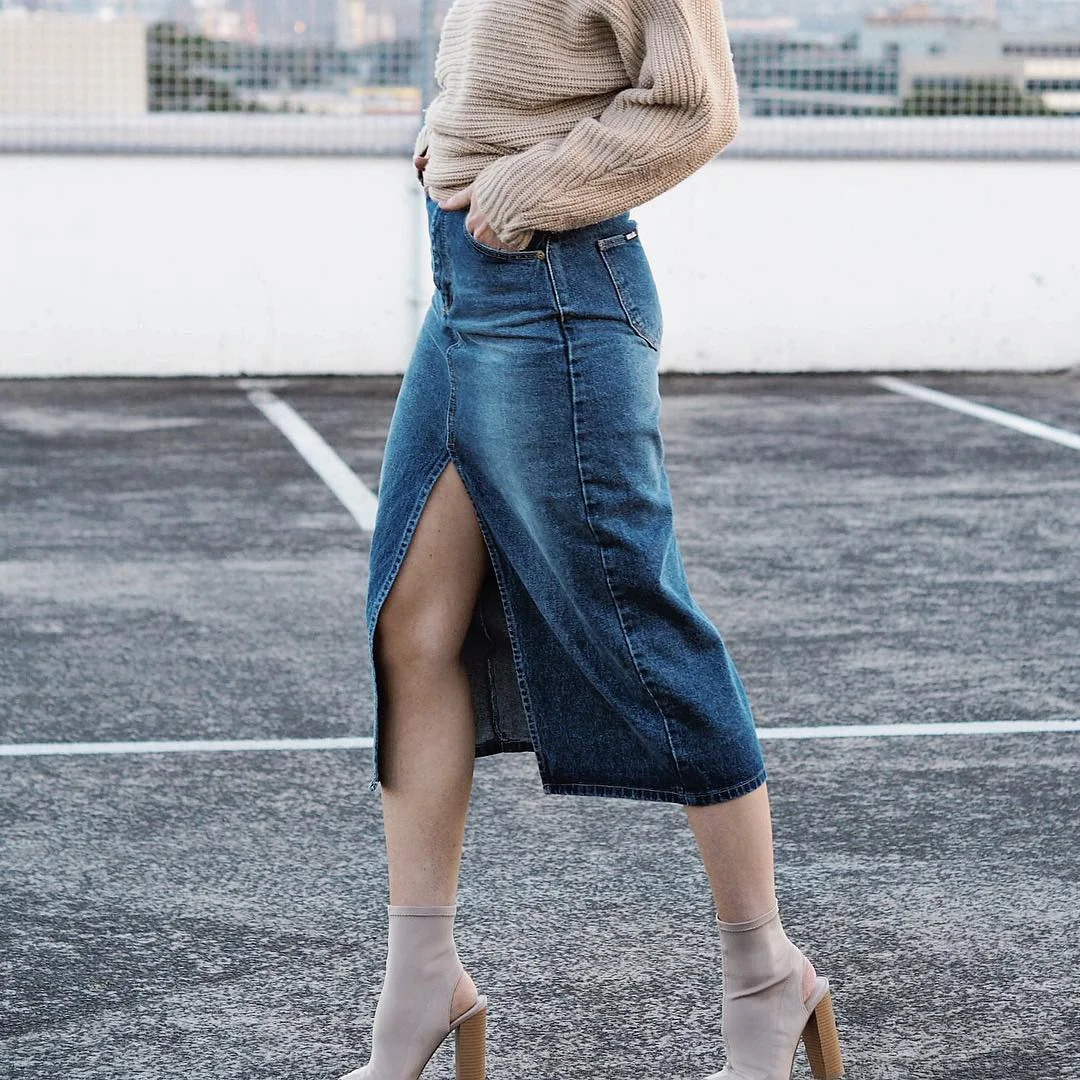 Стильные идеи джинсовой юбки, которые вдохновят вас ее приобрести - фото 326717