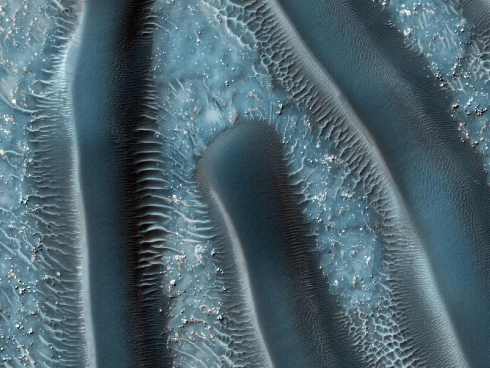 Просто космос: эти уникальные фото покажут, как на самом деле выглядит Марс - фото 327561