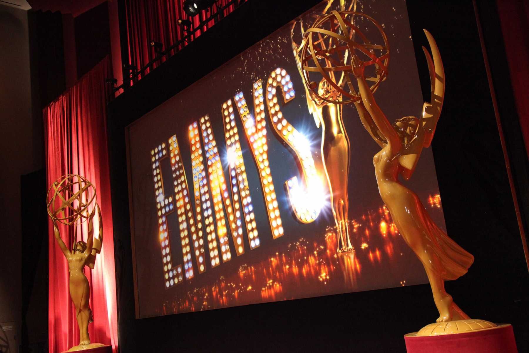 Названы номинанты престижной кинопремии Emmy-2017 - фото 327326