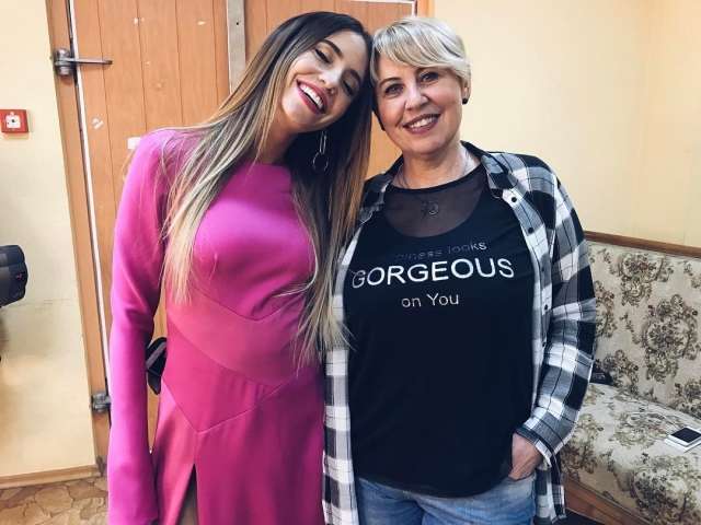 Надя Дорофеева рассказала об отдыхе со своей отпадной мамой - фото 334074