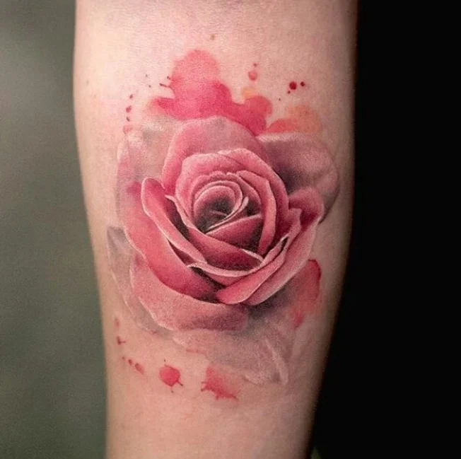 Нежные розовые татуировки, которые ты захочешь сделать - фото 332761