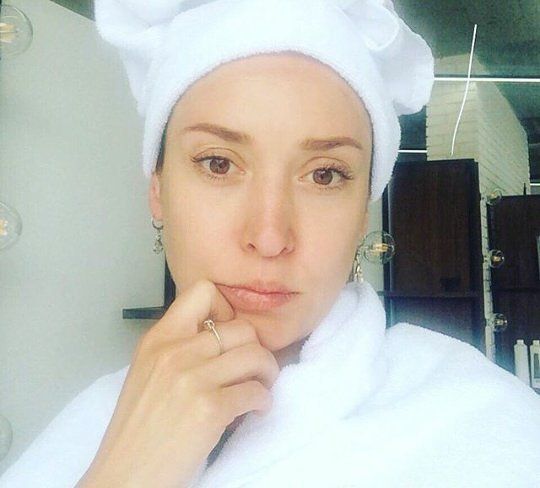 Алена Винницкая удивила поклонников лицом без макияжа - 333025 Алена Винницкая удивила поклонников лицом без макияжа - фото 333025