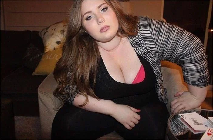 Девушка использовала Instagram, чтобы похудеть - фото 331206