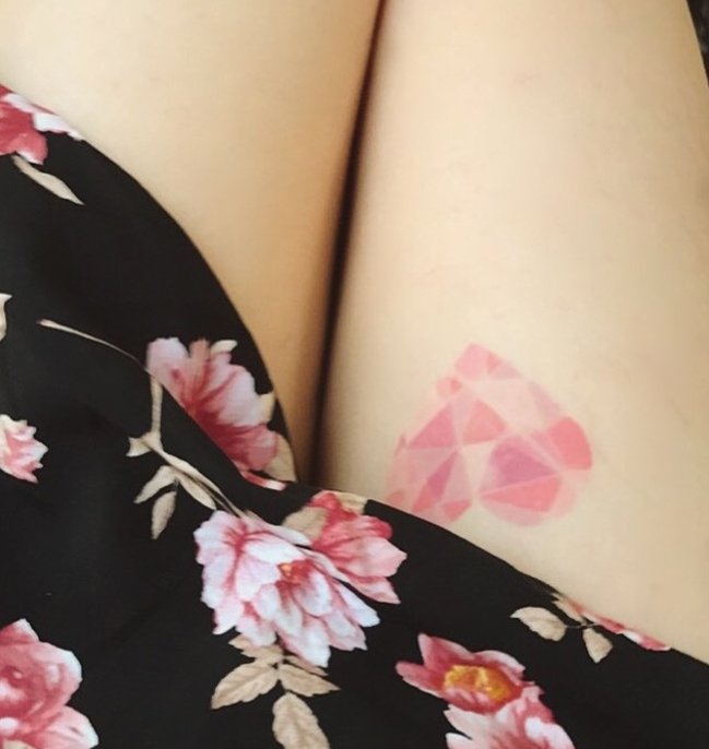 Нежные розовые татуировки, которые ты захочешь сделать - фото 332755