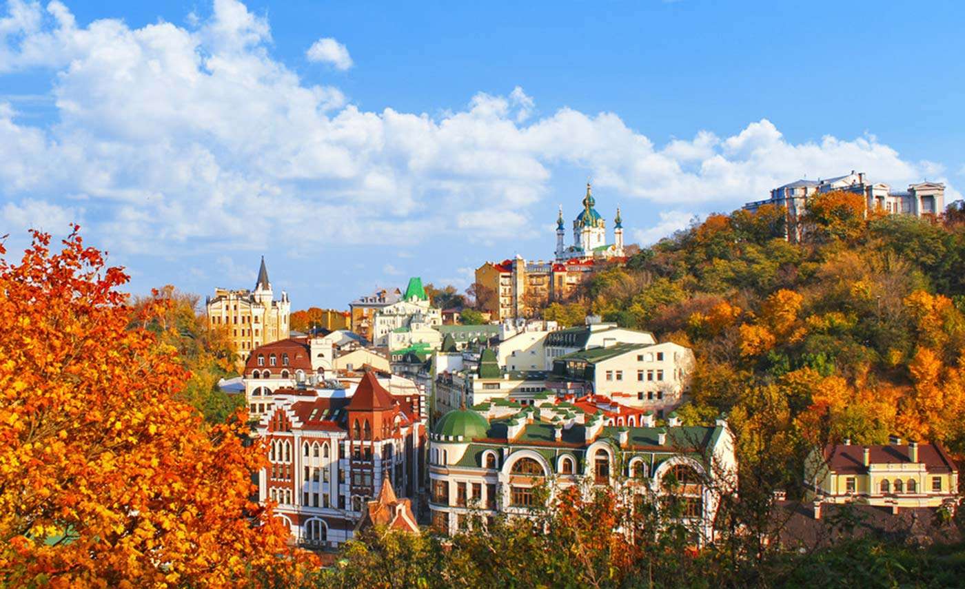 Путешествуем по Украине: топ мест, куда надо поехать осенью - фото 336273