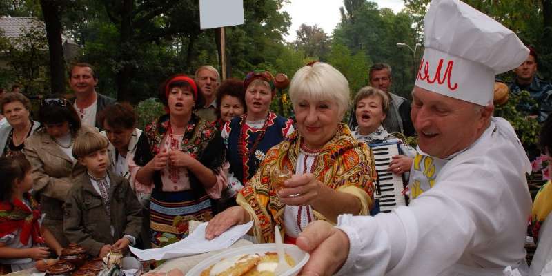 Путешествуем по Украине: топ мест, куда надо поехать осенью - фото 336260