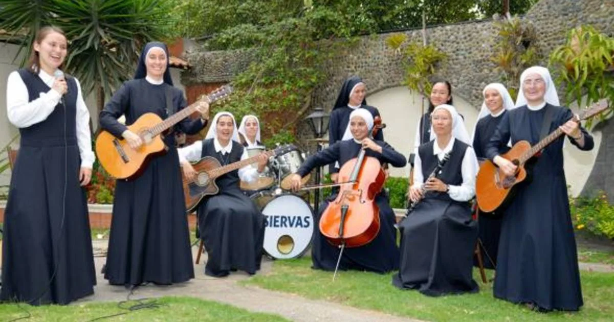 11 монахинь покоряют рок-индустрию и едут в мировое турне - фото 340134