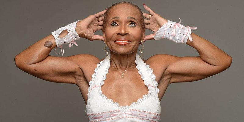 Тренировки - сила: самая спортивная 80-летняя бабушка в мире - фото 339035