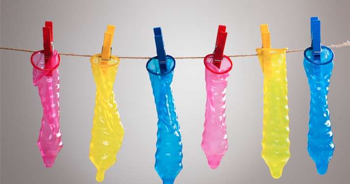 Неожиданные и смешные факты о презервативах - фото 341475
