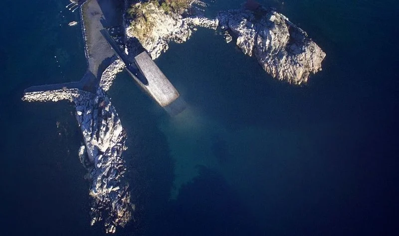 В Норвегии представили проект первого в Европе подводного ресторана - он крутой - фото 347662