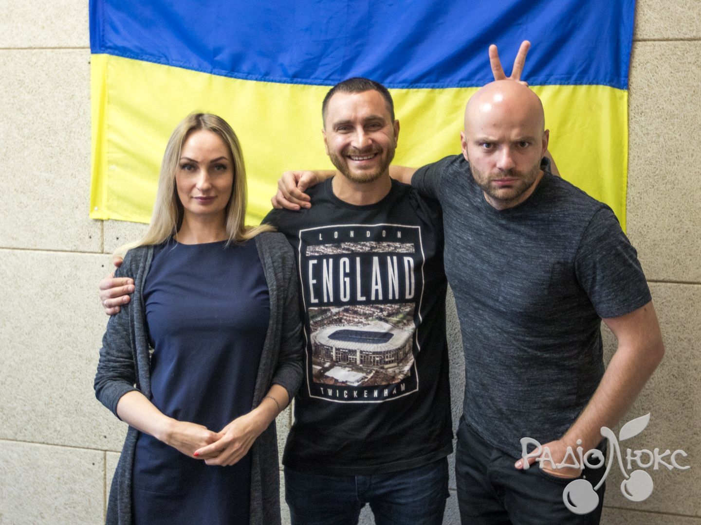 Звездные гости: СКАЙ на Люкс ФМ (фото) - 343265 Звездные гости: СКАЙ на Люкс ФМ (фото) - фото 343265