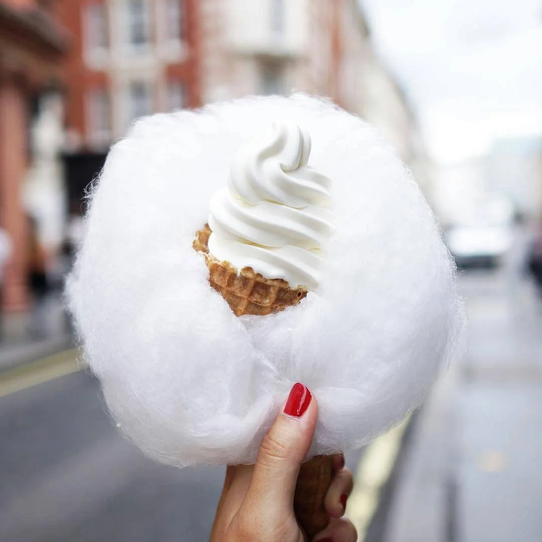 Tasty-тренд: мороженое в сахарной вате - фото 343577