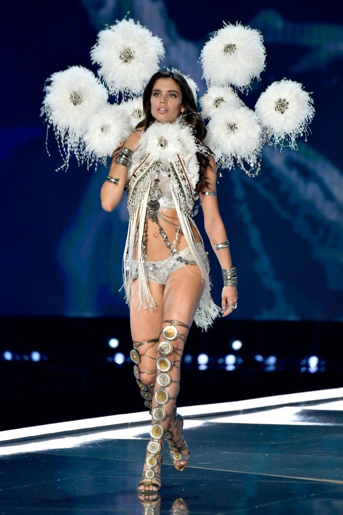 Victoria’s Secret 2017 - коли відбудеться шоу - 352518 Victoria’s Secret 2017 - коли відбудеться шоу - фото 352518