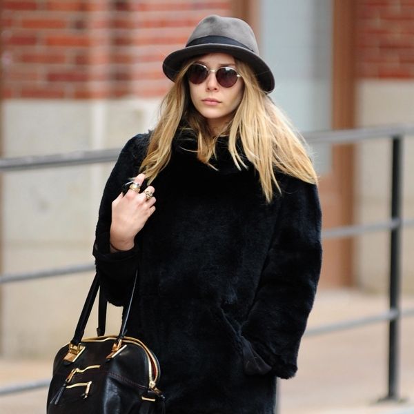 Звезды street style показывают, как правильно носить очки зимой - фото 353857