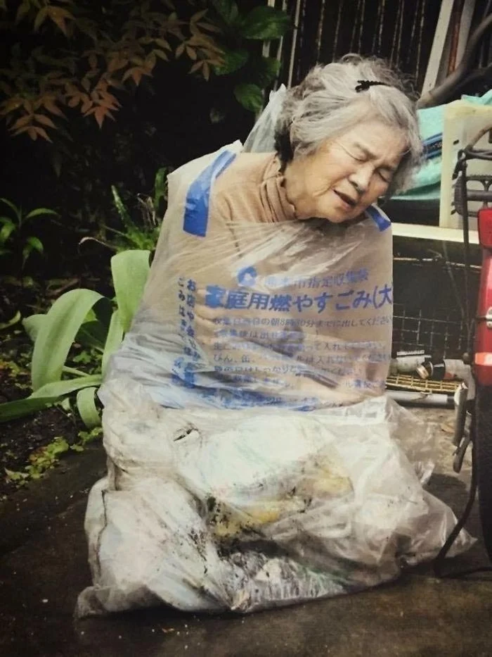 Королева юмора: эта бабушка нашла отличный способ развлечь себя на пенсии - фото 351254