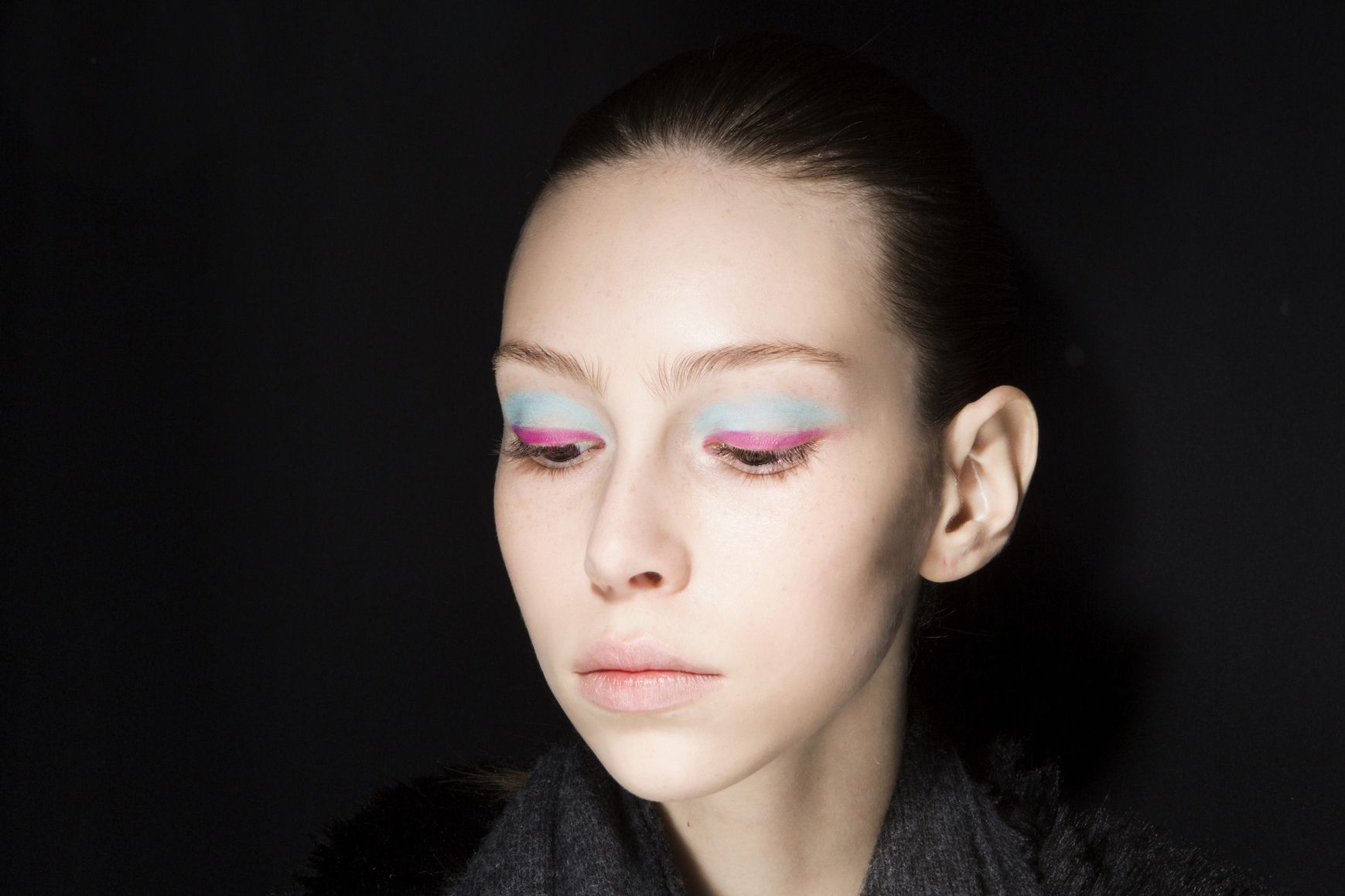 Яркие smoky eyes стали хитом этой осени - 349653 Яркие smoky eyes стали хитом этой осени - фото 349653