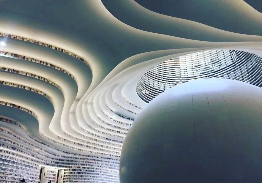 Китайцы открыли библиотеку с 1 миллионом книг и от ее вида перехватывает взгляд дыхание - фото 351016