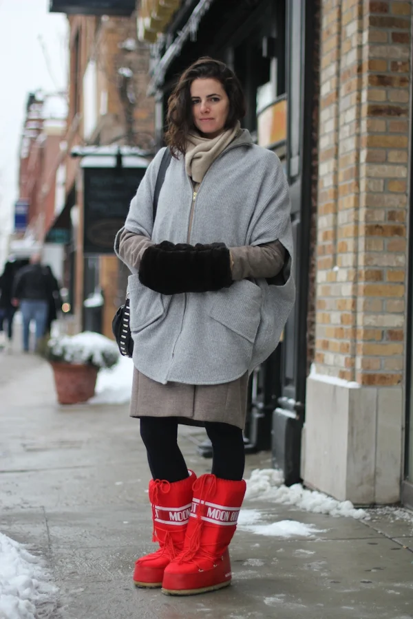 Moon boots: з чим носити найкомфортніше зимове взуття 2017 року - фото 353081