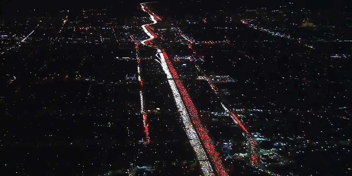 Полдня в машине: пробки в Лос-Анджелесе на День благодарения шокировали мир - фото 353306