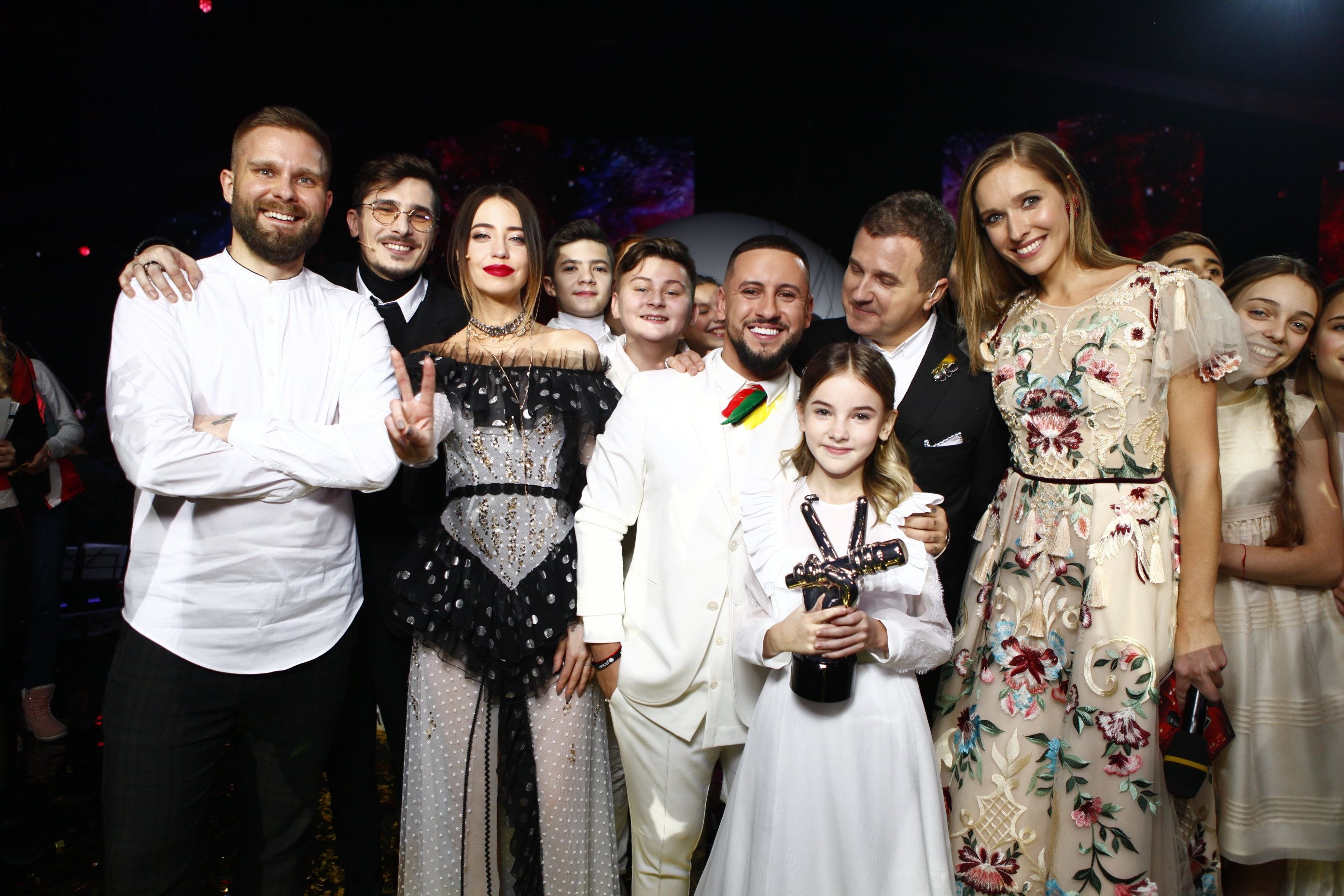 Голос Діти 4 сезон - біографія переможниці Данелії Тулєшової - фото 358212