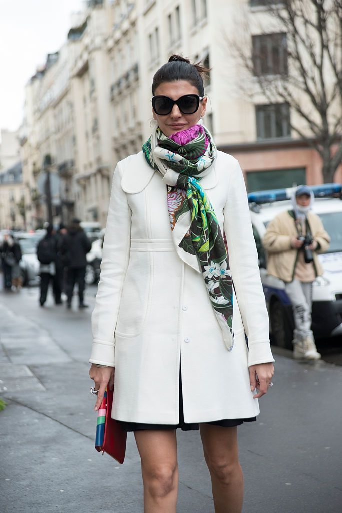 Street style: модные образы с шарфом для зимнего сезона - 354639 Street style: модные образы с шарфом для зимнего сезона - фото 354639