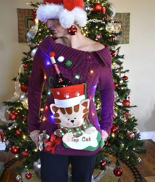 Дурнуваті та вульгарні светри, які зроблять тебе зіркою цього Різдва - фото 355177