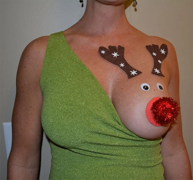 Дурнуваті та вульгарні светри, які зроблять тебе зіркою цього Різдва - фото 355164