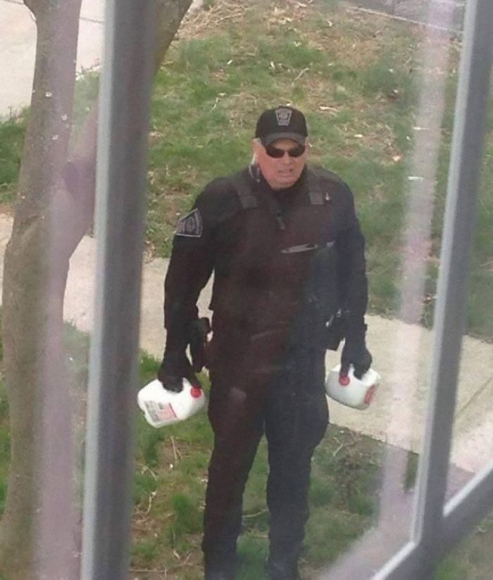 WTF: дивакуваті фото, на яких твориться незрозуміло що - 365886 WTF: дивакуваті фото, на яких твориться незрозуміло що - фото 365886
