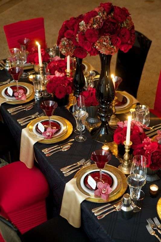 День Валентина 2020: стильні ідеї декору святкового столу - фото 365991