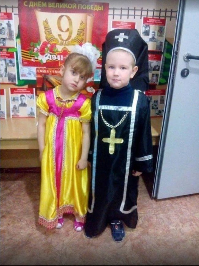 Веселі докази того, що батькам краще уникати дитячих новорічних ранків - 361141 Веселі докази того, що батькам краще уникати дитячих новорічних ранків - фото 361141