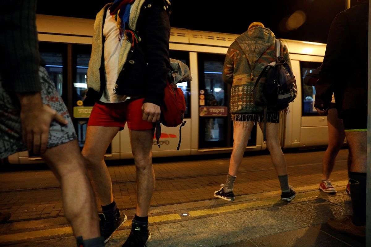 Голышом в метро: как в этом году выглядел самый откровенный флешмоб мира - фото 361629