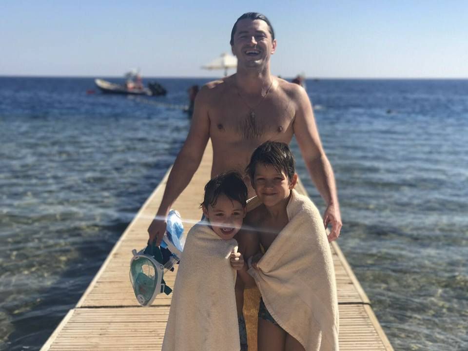 Зразковий сім'янин: Сергій Притула відпочиває з родиною в Єгипті - фото 362589