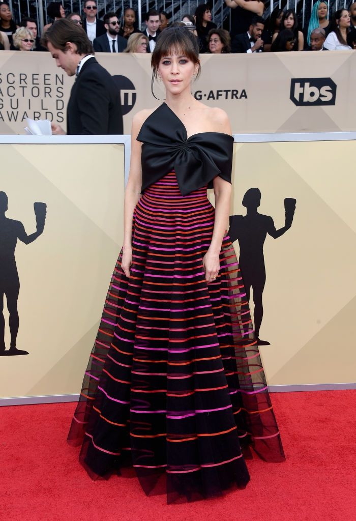 Screen Actors Guild Awards 2018: ТОП-15 платьев, которые сведут тебя с ума - фото 363745