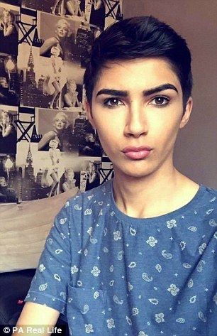 Парень уехал на летние каникулы, а вернулся девочкой с лицом Ким Кардашьян - фото 361850
