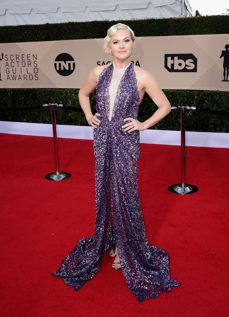 Screen Actors Guild Awards 2018 - провальные образы звезд, за которые хочется дать по попе - фото 363817