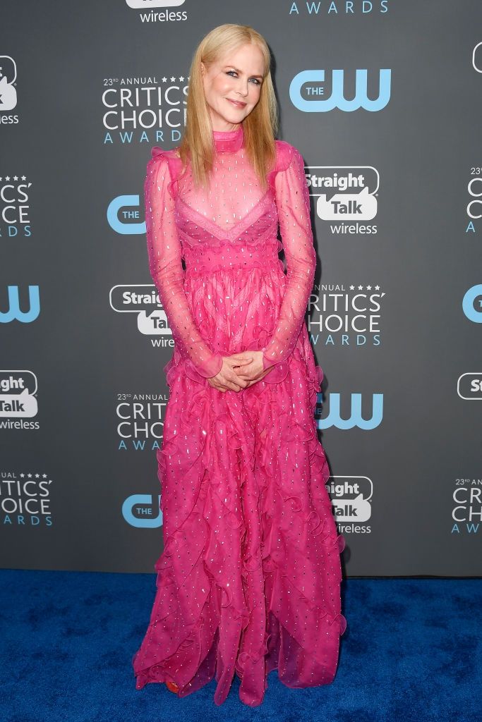 Critics' Choice Awards 2018: ТОП-20 образов, от которых невозможно оторвать глаз - 362347 Critics' Choice Awards 2018: ТОП-20 образов, от которых невозможно оторвать глаз - фото 362347
