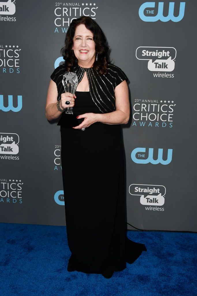 Critics' Choice Awards 2018: самые провальные платья красной дорожки - 362395 Critics' Choice Awards 2018: самые провальные платья красной дорожки - фото 362395