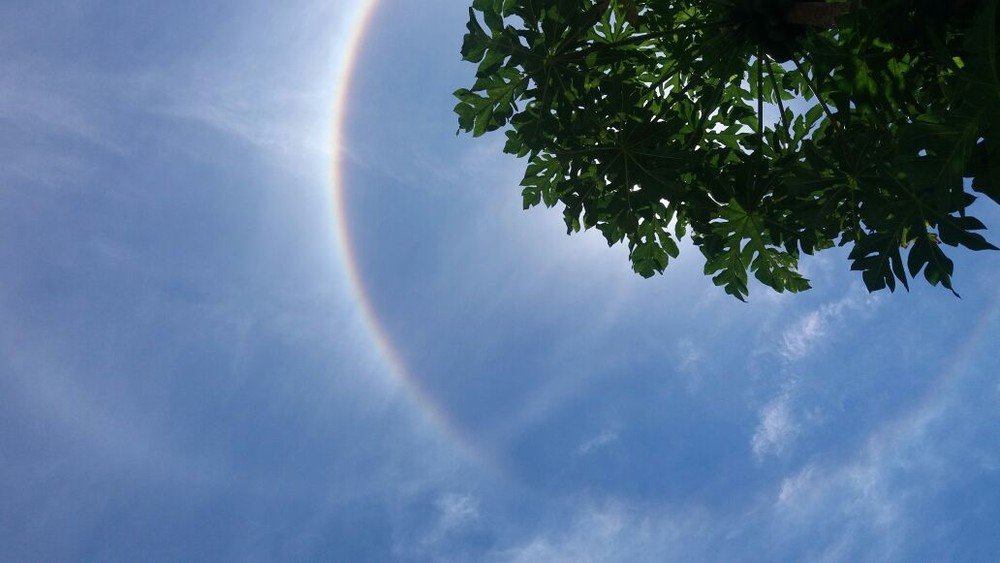 Природное чудо: в Бразилии наблюдали невероятно красивое явление в небе - фото 372169