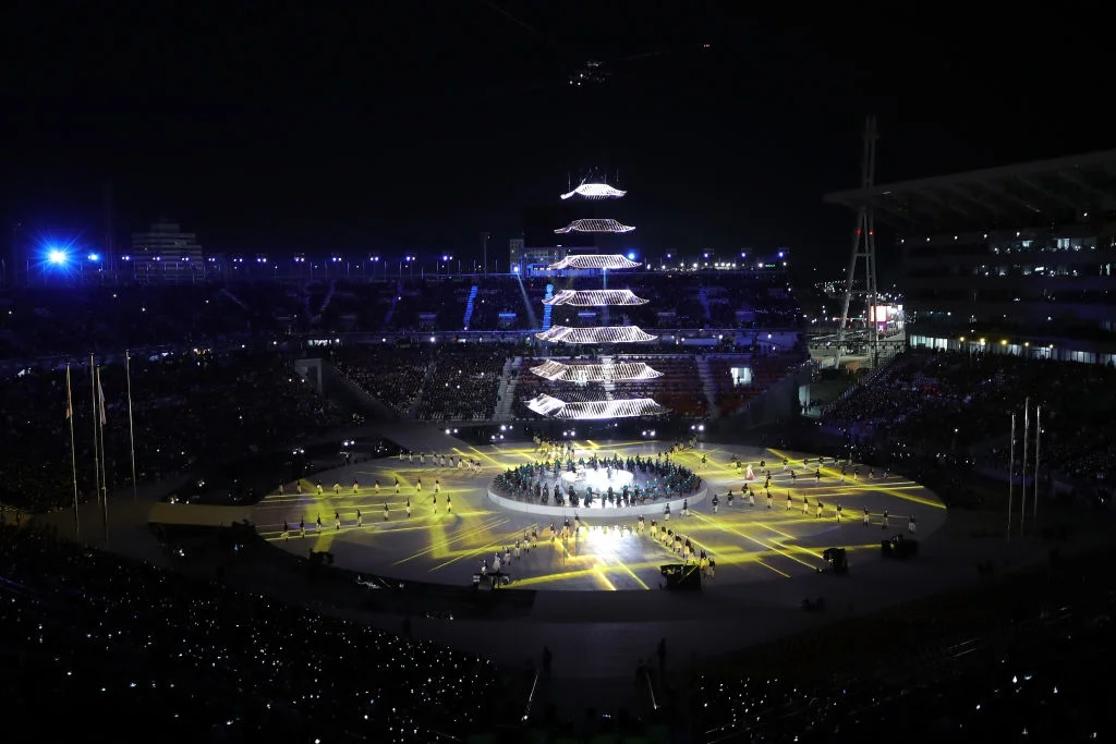 Яскраві моменти з церемонії закриття Олімпіади-2018, які ви могли пропустити - фото 371589