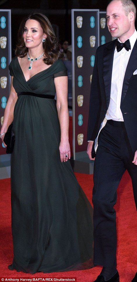 Вагітна Кейт Міддлтон порушила дрес-код BAFTA-2018 і зачарувала всіх своїм нарядом - 369870 Вагітна Кейт Міддлтон порушила дрес-код BAFTA-2018 і зачарувала всіх своїм нарядом - фото 369870