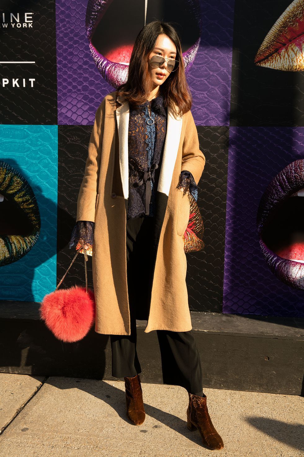 Модный street style с Недели моды в Нью-Йорке, который вам захочется повторить - 368362 Модный street style с Недели моды в Нью-Йорке, который вам захочется повторить - фото 368362