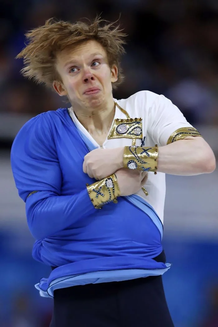 Кривляки: дуже смішні обличчя олімпійських фігуристів під час виступів - фото 368659