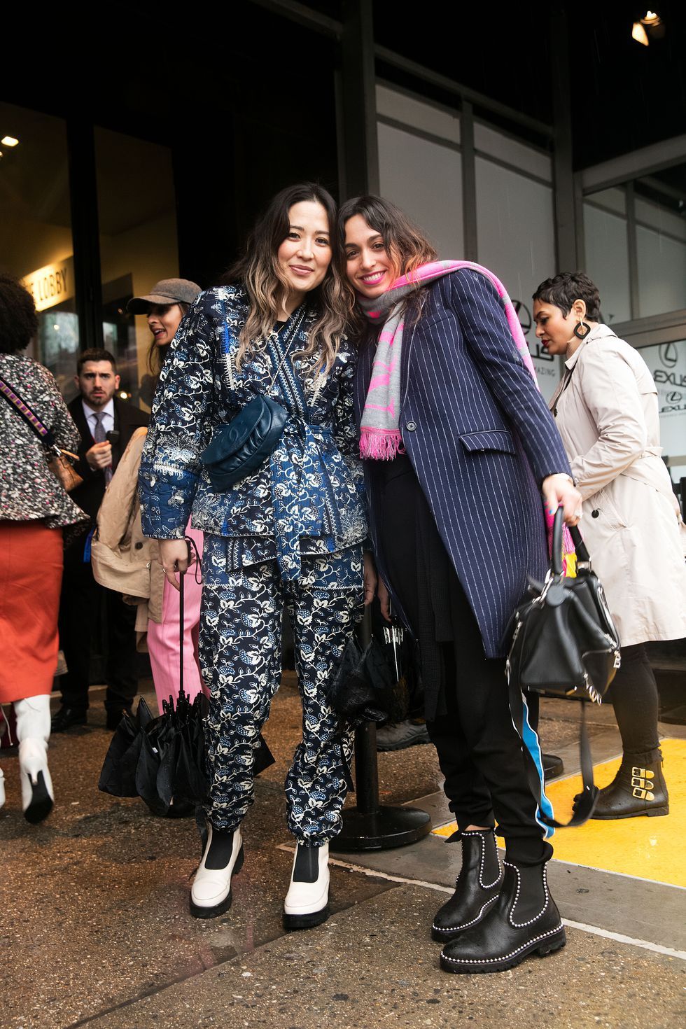 Модный street style с Недели моды в Нью-Йорке, который вам захочется повторить - 368378 Модный street style с Недели моды в Нью-Йорке, который вам захочется повторить - фото 368378