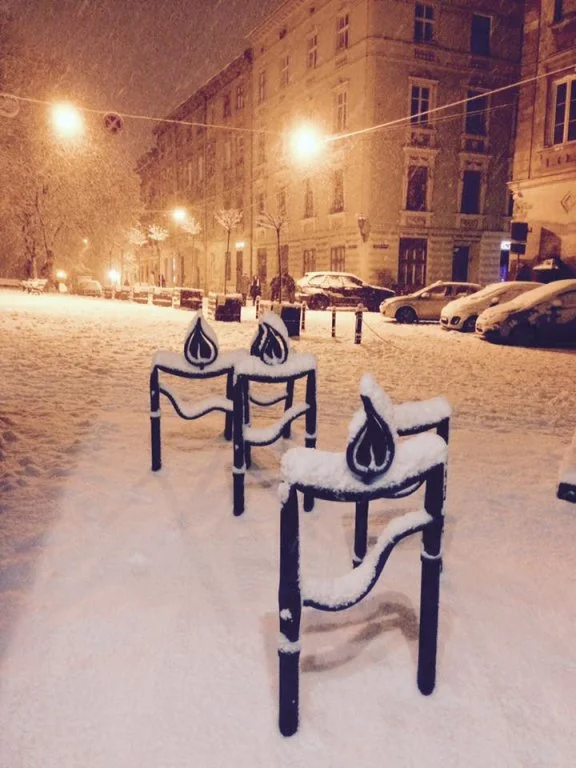 Львів замело снігом, і такої фантастичної зими ви давно не бачили - фото 366999