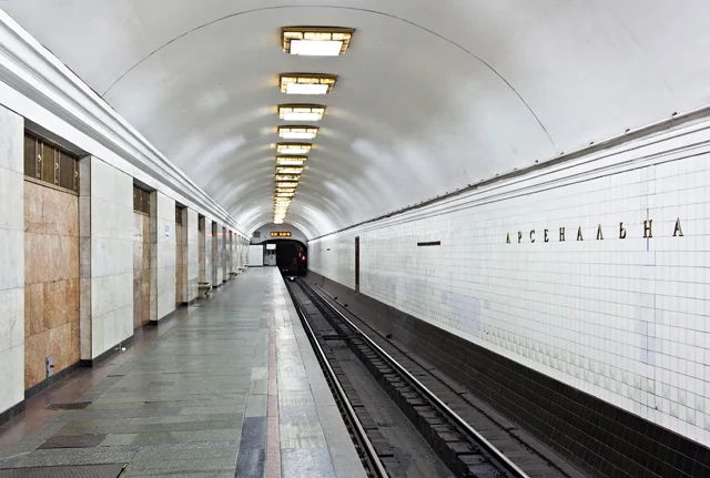 Киевский метрополитен сделал Илону Маску предложение, от которого тот не сможет отказаться - фото 368077