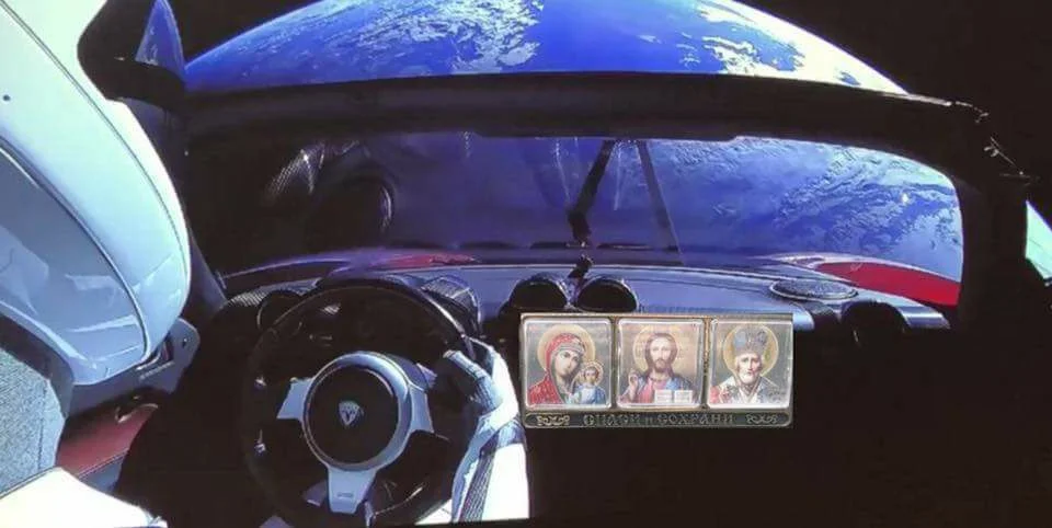 Tesla полетела в космос: прикольные мемы, которыми сегодня переполнена сеть - фото 367462