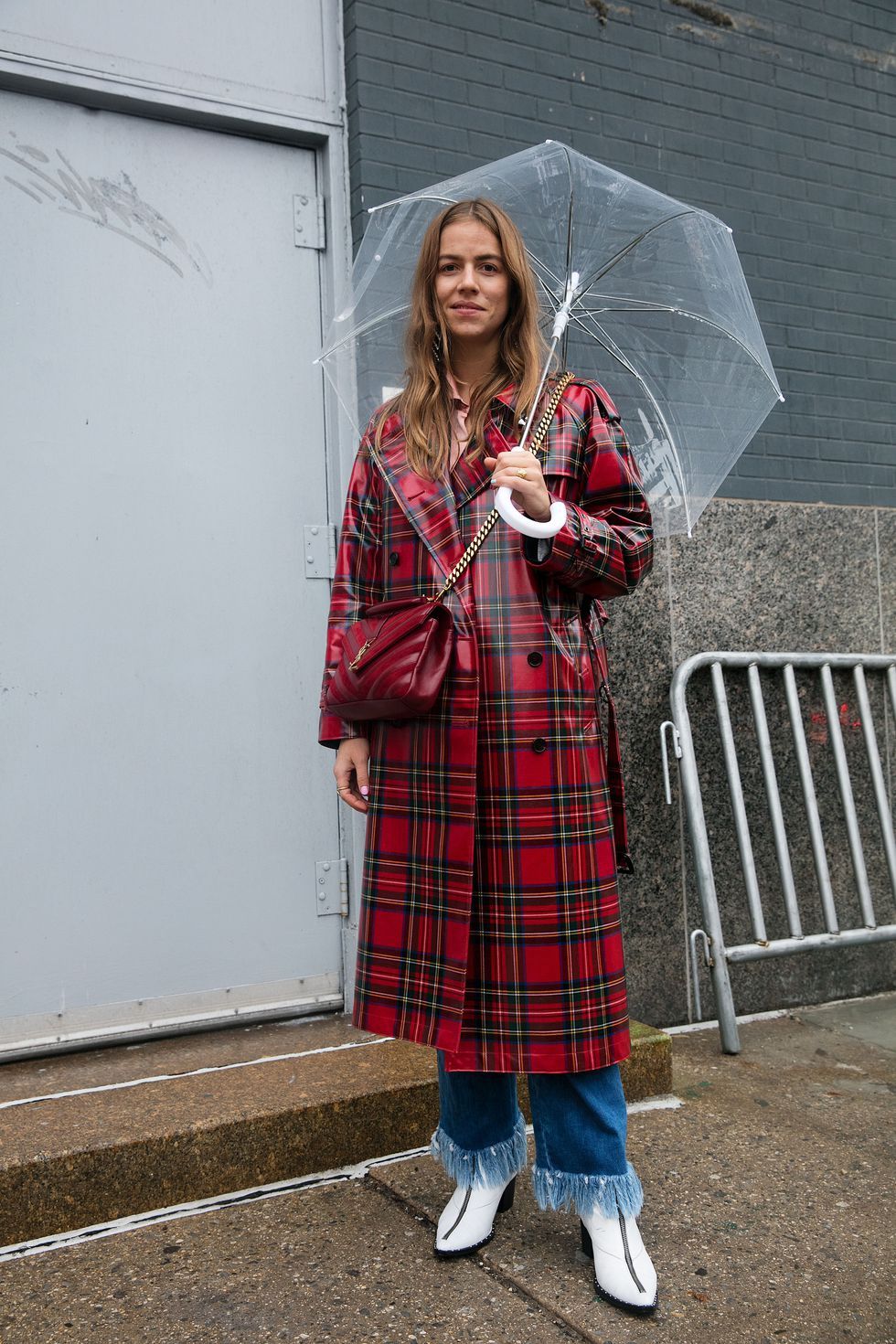Модный street style с Недели моды в Нью-Йорке, который вам захочется повторить - 368380 Модный street style с Недели моды в Нью-Йорке, который вам захочется повторить - фото 368380